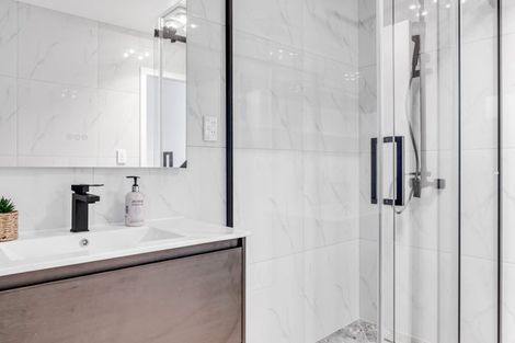 Photo of property in 343 Weymouth Road, Weymouth, Auckland, 2103