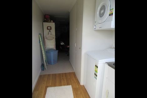 Photo of property in 5 Herbert Street, Waimate, 7924