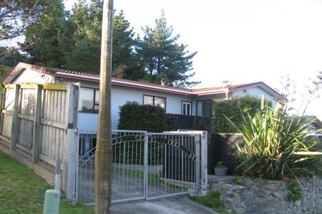 Photo of property in 51 Mercury Way, Whitby, Porirua, 5024
