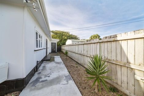Photo of property in 59 Camberwell Road, Hawera, 4610