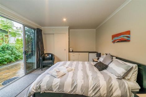 Photo of property in 131 Karewa Parade, Papamoa Beach, Papamoa, 3118