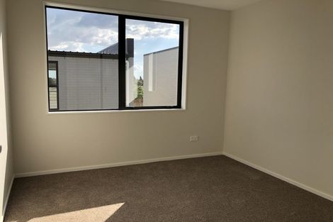 Photo of property in 14b Hollowout Street, Takanini, 2112