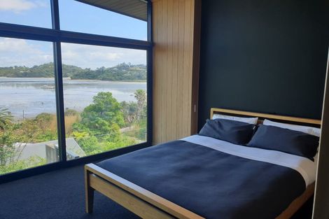 Photo of property in 90 Harbour View Road, Coromandel, 3581