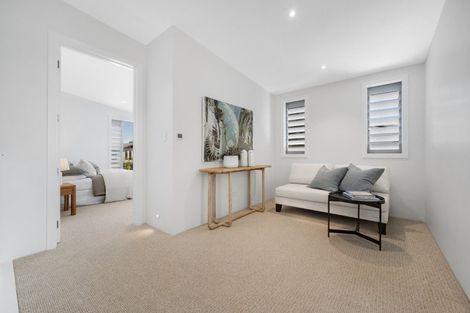 Photo of property in 25 Compass Way, Half Moon Bay, Auckland, 2012