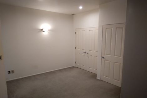 Photo of property in Hb Apartments, 8/3 Holland Street, Te Aro, Wellington, 6011