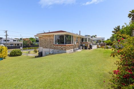 Photo of property in 35 Muricata Avenue, Mount Maunganui, 3116