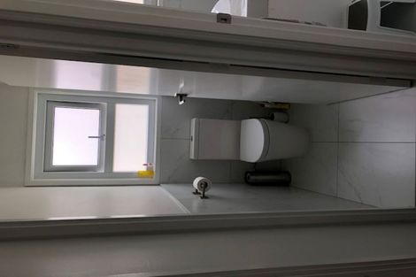 Photo of property in 1/34 Uxbridge Road, Mellons Bay, Auckland, 2014