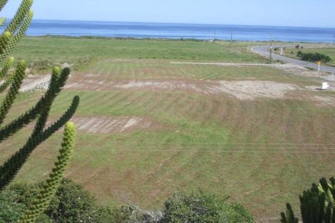 Photo of property in 2 Main Rd Ngakawau, Ngakawau, 7824