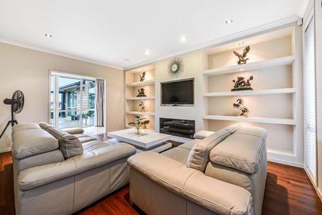 Photo of property in 10 Sinead Court, Grandview Heights, Hamilton, 3200