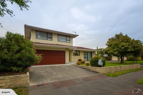 Photo of property in 7 Crosdale Place, Burnside, Christchurch, 8042