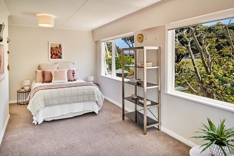 Photo of property in 57 Kensington Avenue, Petone, Lower Hutt, 5012