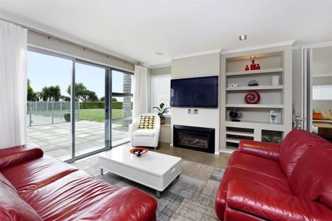 Photo of property in 18 Highfield Grove, Richmond, 7020