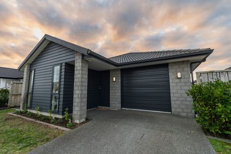 Photo of property in 38 Hills View Drive, Papamoa, 3118