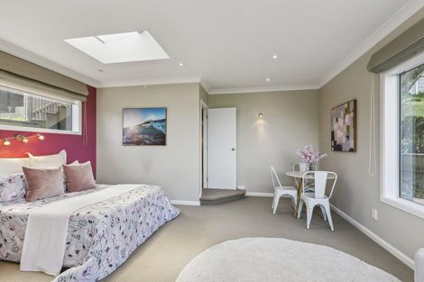 Photo of property in 102a Homebush Road, Khandallah, Wellington, 6035