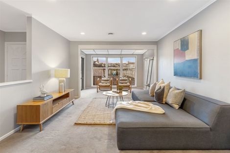 Photo of property in 1/114 Nile Road, Milford, Auckland, 0620