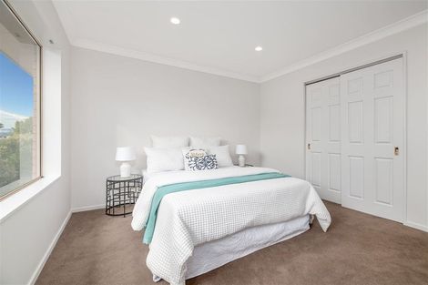 Photo of property in 21 Tudor Road, Henderson, Auckland, 0610