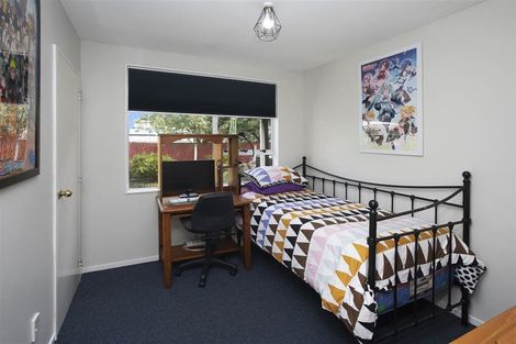 Photo of property in 87 Olliviers Road, Phillipstown, Christchurch, 8011