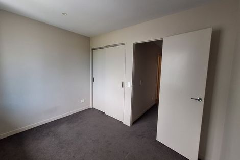 Photo of property in 9/2 Stone Street, Miramar, Wellington, 6022