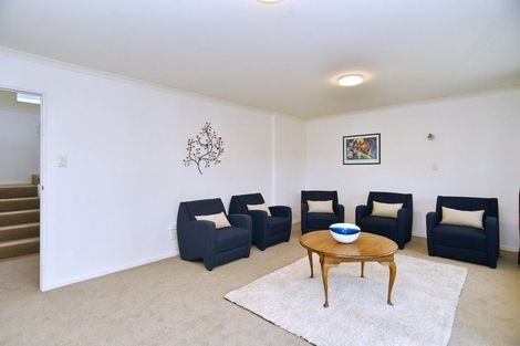 Photo of property in 1/10 Rachel Place, Avonhead, Christchurch, 8042