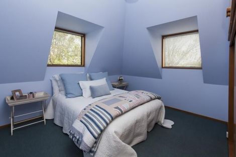 Photo of property in 33 Dovedale Avenue, Ilam, Christchurch, 8041