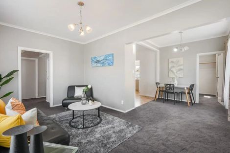Photo of property in 25 Freyberg Crescent, Pukekohe, 2120