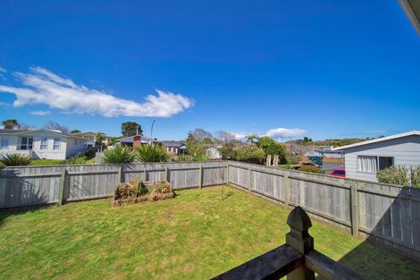 Photo of property in 7 Oleander Place, Bell Block, New Plymouth, 4312
