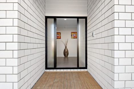 Photo of property in 11 Black Beech Crescent, Takanini, 2110