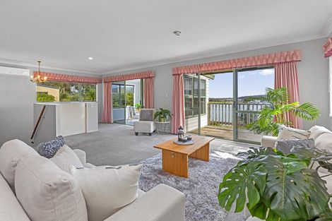 Photo of property in 30a Wainui Road, Raglan, 3225