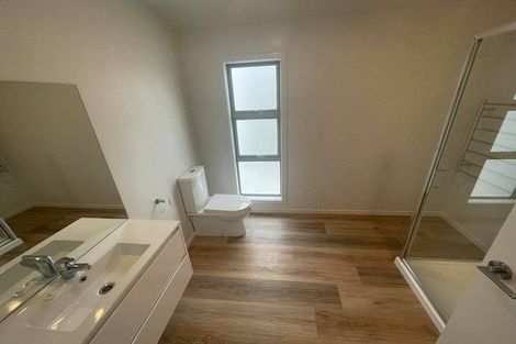 Photo of property in 1117a High Street, Taita, Lower Hutt, 5011