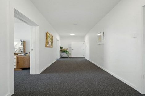 Photo of property in 100 Main South Road, Green Island, Dunedin, 9018