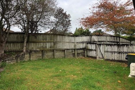 Photo of property in 9/3 Orwell Road, Greenhithe, Auckland, 0632
