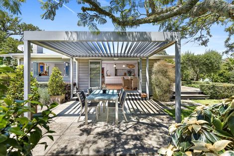 Photo of property in 27 Harbour View Road, Point Wells, Warkworth, 0986