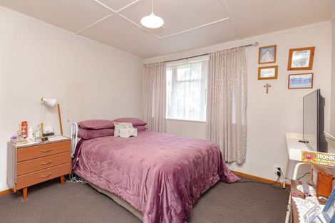 Photo of property in 69 Titoki Street, Castlecliff, Whanganui, 4501