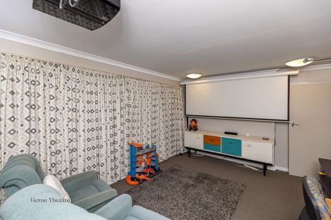 Photo of property in 221 Rosetta Road, Raumati South, Paraparaumu, 5032