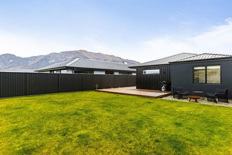 Photo of property in 133 Burdon Loop, Lake Hawea, 9382