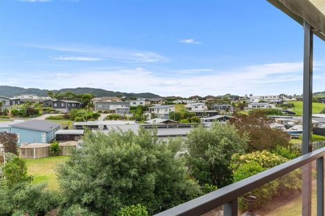 Photo of property in 13 Spinifex Road, Mangawhai Heads, Mangawhai, 0505
