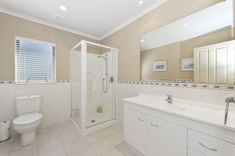 Photo of property in 18 Nielsen Gardens, Rototuna, Hamilton, 3210