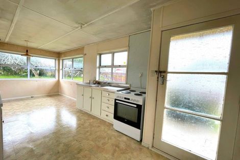 Photo of property in 15 Thompson Street, Tokoroa, 3420