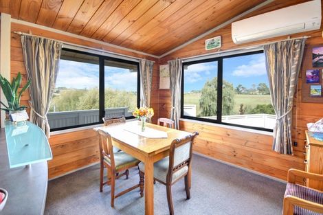 Photo of property in 20 Estuary Crescent, Fairfield, Dunedin, 9018