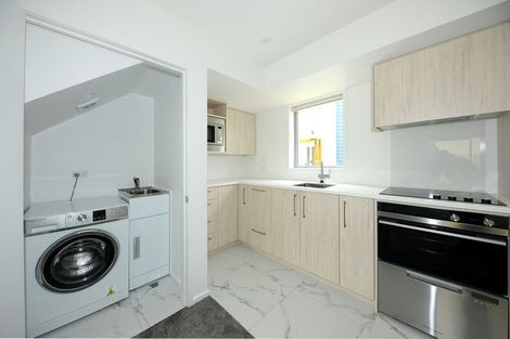 Photo of property in 3/257 Armagh Street, Christchurch Central, Christchurch, 8011