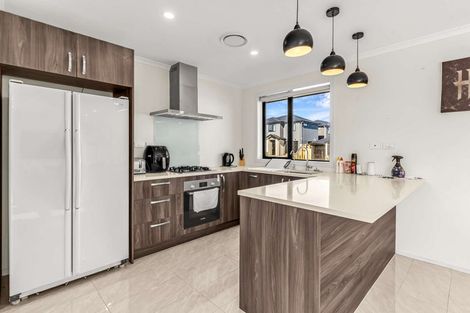 Photo of property in 28 Inuwai Street, Glenview, Hamilton, 3206