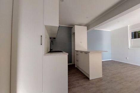 Photo of property in 5 Reynolds Place, Torbay, Auckland, 0630