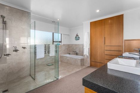 Photo of property in 1 Seaview Lane, Whakatane, 3120