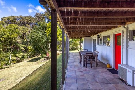 Photo of property in 61 Fairview Crescent, Omiha, Waiheke Island, 1081