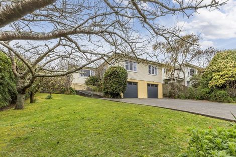 Photo of property in 63 Redwood Avenue, Tawa, Wellington, 5028