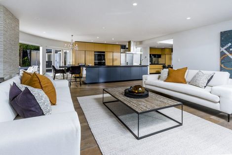 Photo of property in 6 Eric Price Avenue, Takapuna, Auckland, 0620