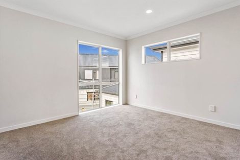 Photo of property in 54 Craigs Way, Hobsonville, Auckland, 0616