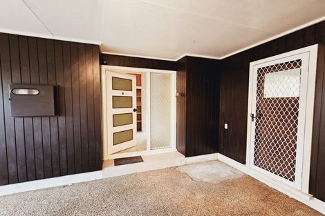 Photo of property in 2/6 Lindsay Street, Havelock North, 4130