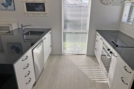 Photo of property in 6 Shrimpton Avenue, Woodend, 7610