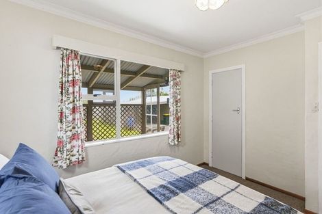 Photo of property in 14 Solway Street, Levin, 5510